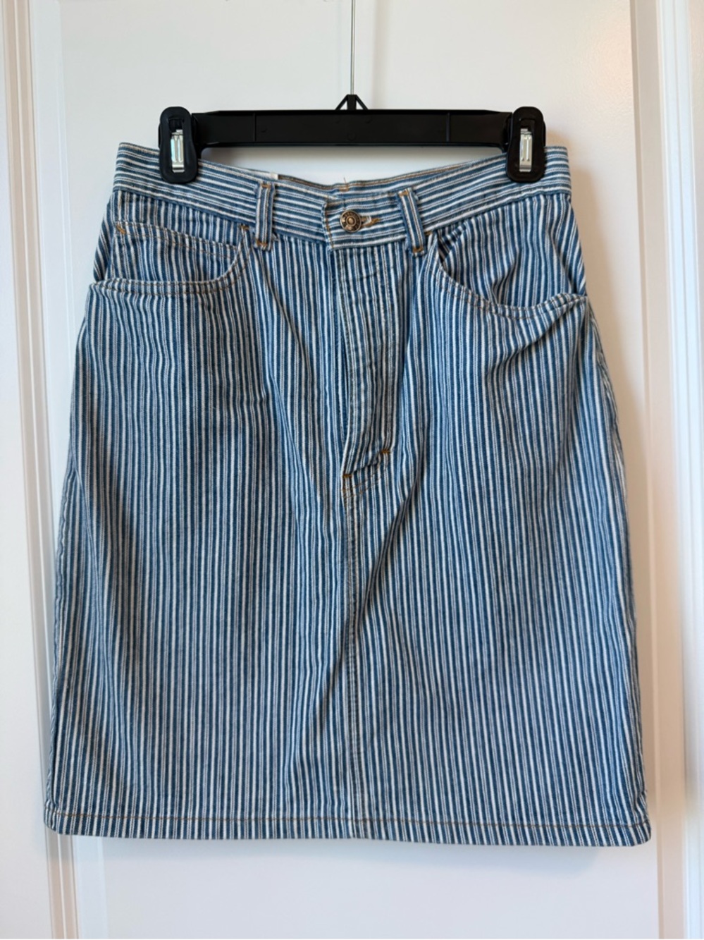 Women's Blue and White Striped Denim Skirt size 8